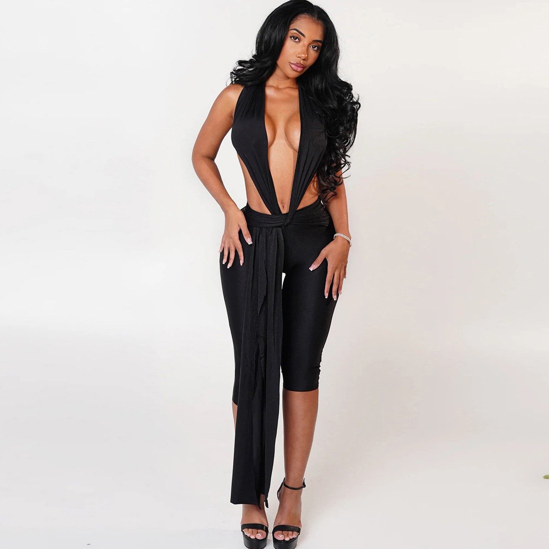 European and American Style 2026 Autumn New Fashion Solid Color Sexy Hot Girl Sleeveless Halter Backless Tight-Fitting Jumpsuit - Image 2