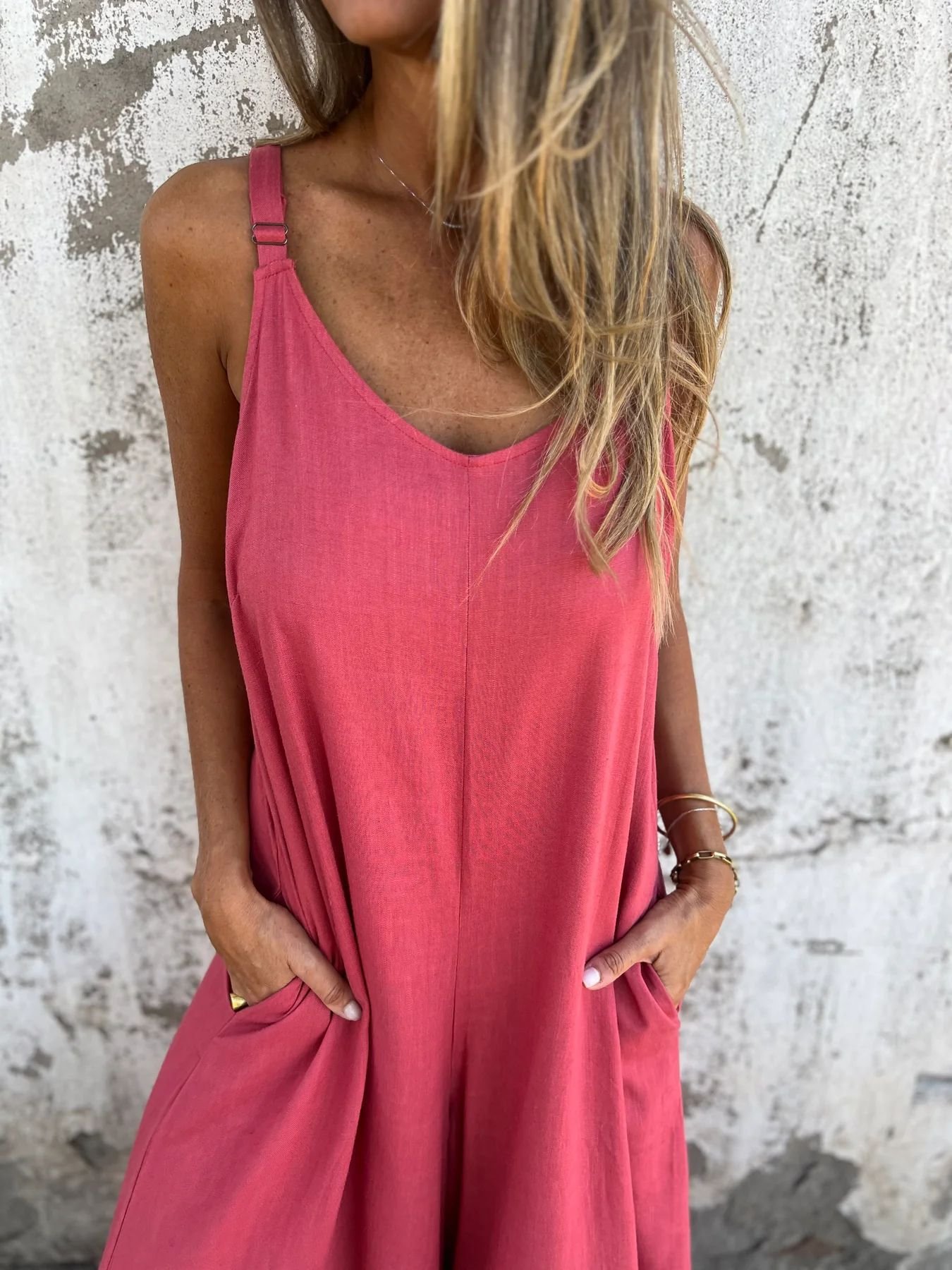 Amazon European and American Solid Color Jumpsuit Women's 2025 Summer New Cotton and Linen Slug Bag Loose Casual Suspender Jumpsuit - Image 7
