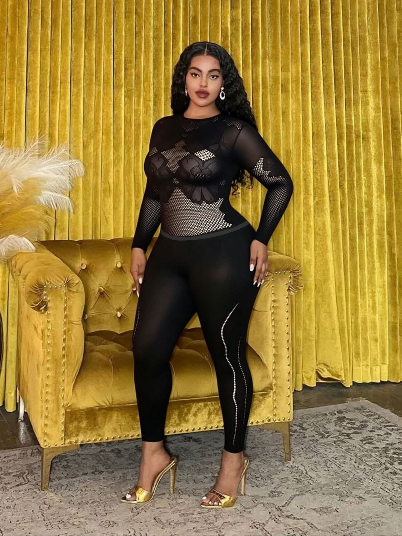 European and American Cross-Border 2026 New Women's Mid-Length Sleeve Hollow-Out See-Through Slim-Fit Sexy One-Piece Knitted Set in Stock - Image 4