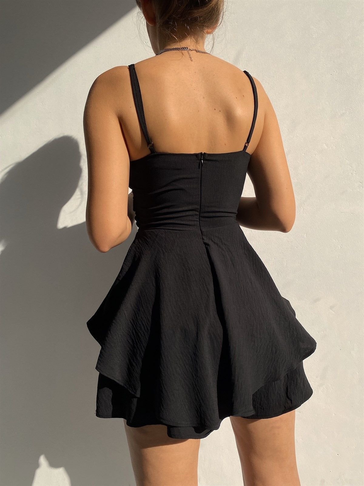 2022 Amazon European and American Cross-Border Summer New Women's Fashion Solid Color Strap Zipper Jumpsuit in Stock - Image 7