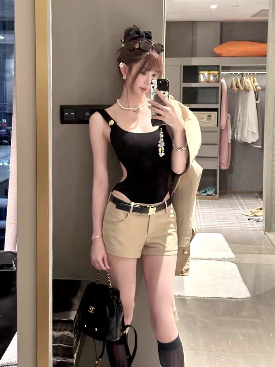 2915 # Summer New Style Hot Girl Style Metal Button Decorated One-Piece Vest with Slim Fit and Fixed Breast Pads for Women - Image 6